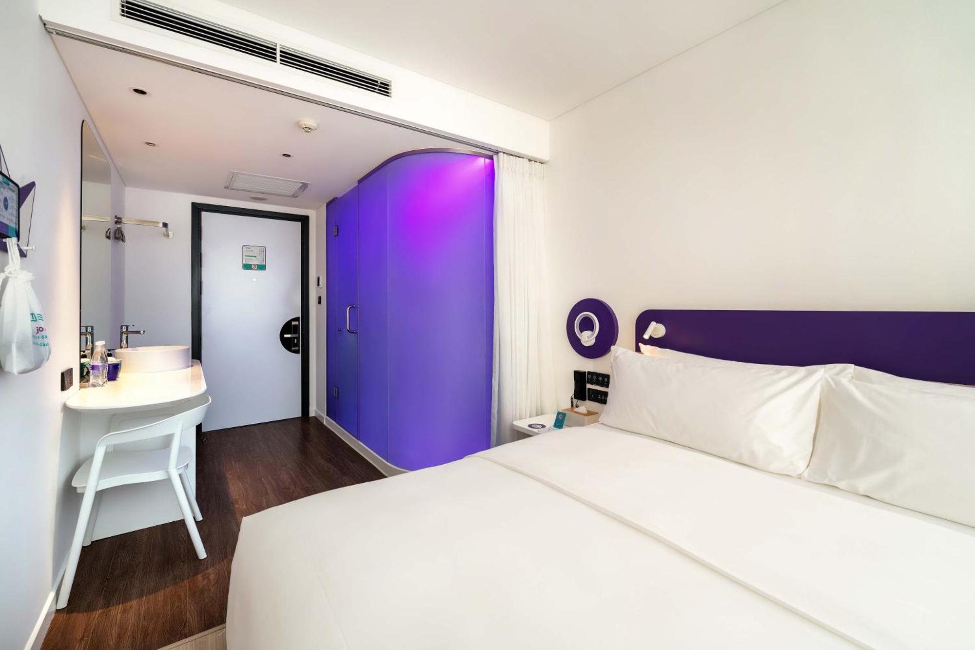 Tru By Hilton Centre 4*