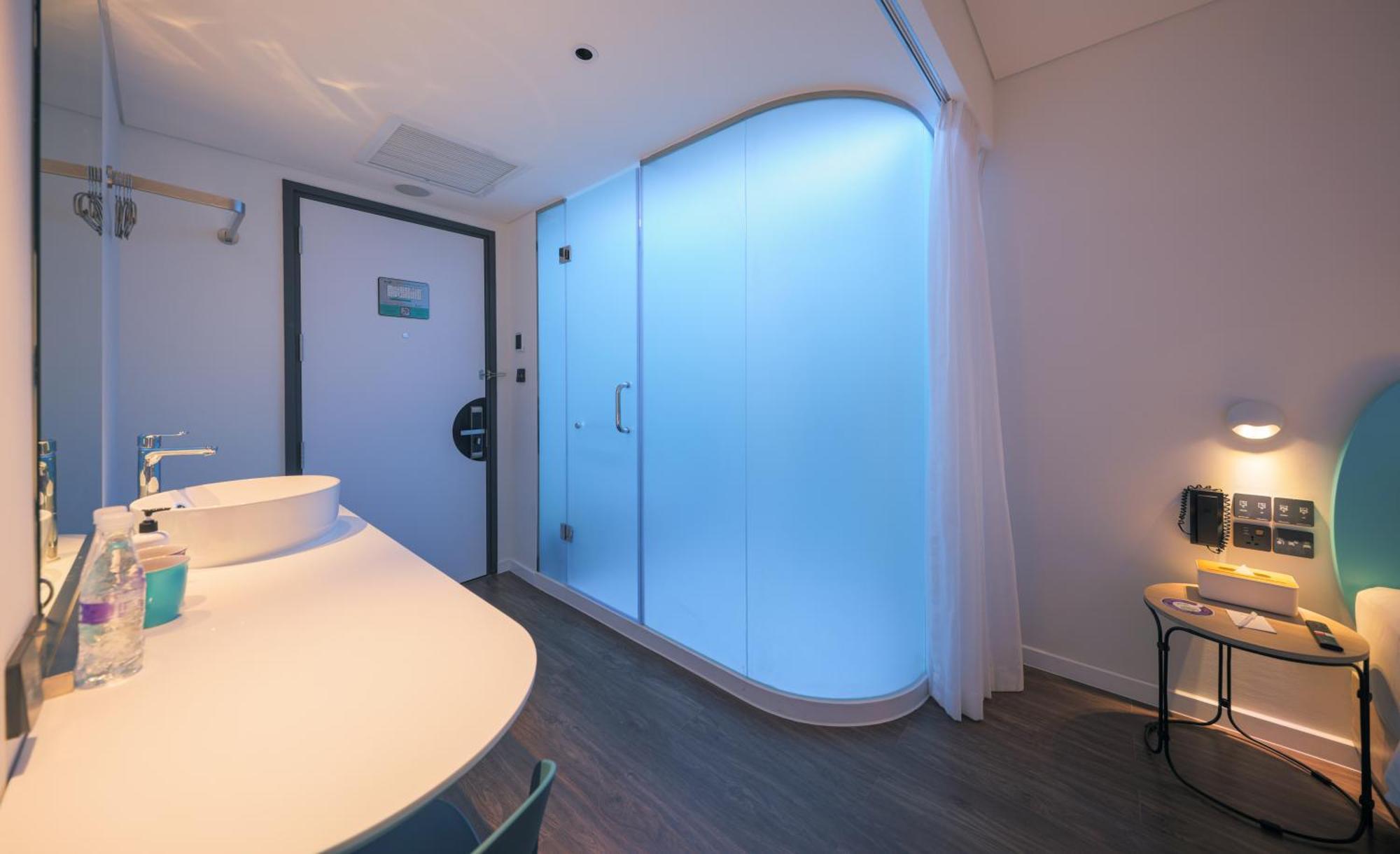 Tru By Hilton Centre Khách sạn 4*